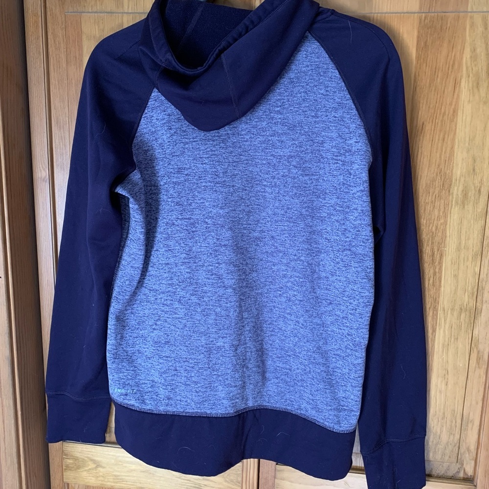Nike hoodie - Picture 2 of 6